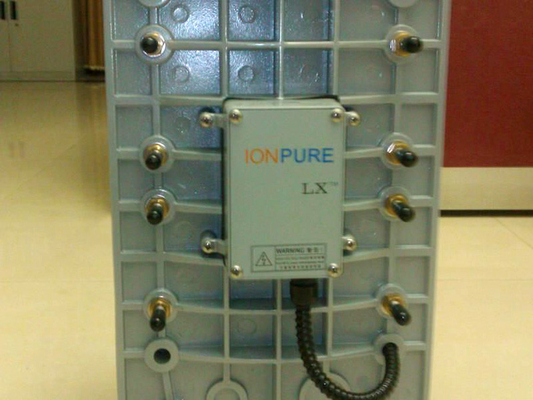 نطاق واسع من تدفقات الأيون النقي CEDI LX-Z IP-LXM04Z-5 ما يصل إلى 0.05 Ppm (المجموع CI 2) تغذية
